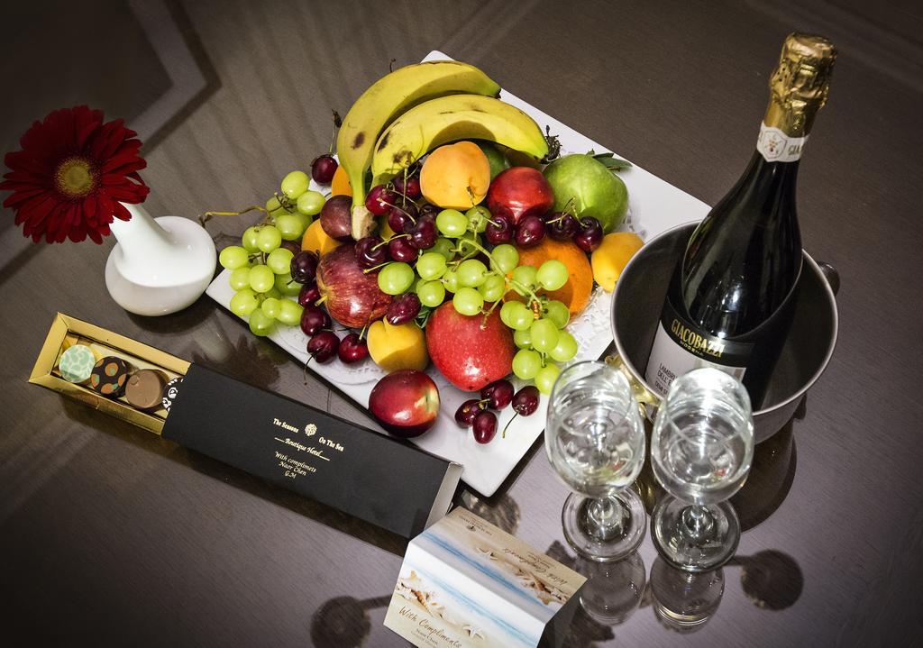 The Seasons Hotel -Studio & Suite Нетанья Екстер'єр фото
